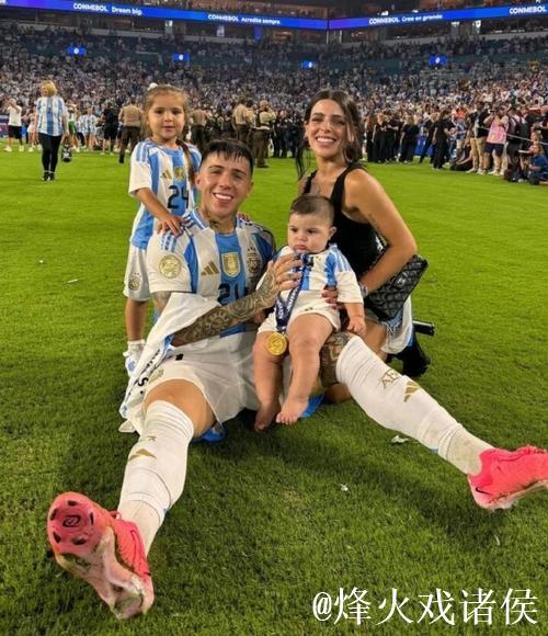 太阳报：恩佐妻子承认“分手炮”